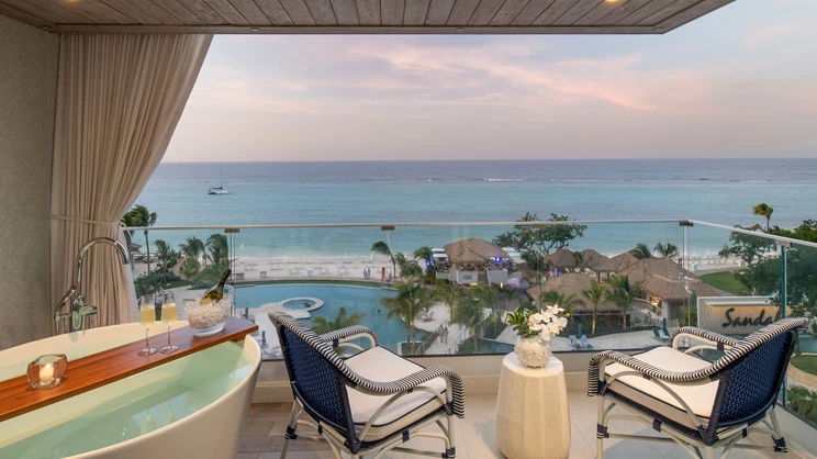 Sandals Dunn's River